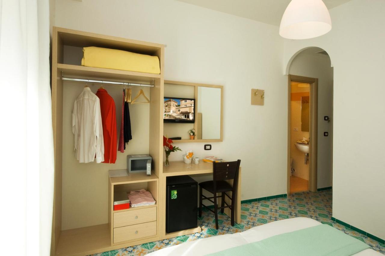 Hotel Torre Di Milo Maiori Exterior foto